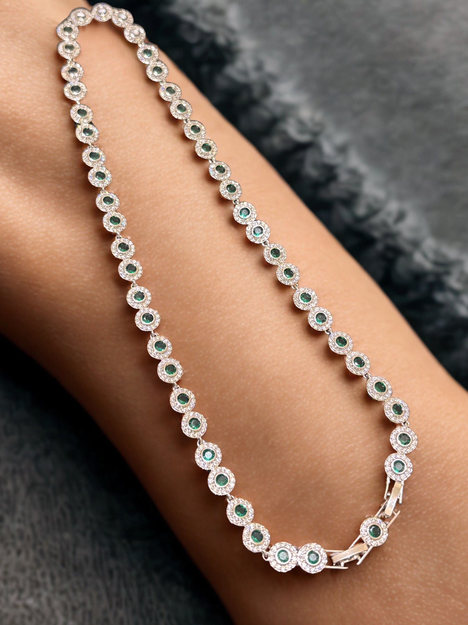 Collar Moissanitas Verdes