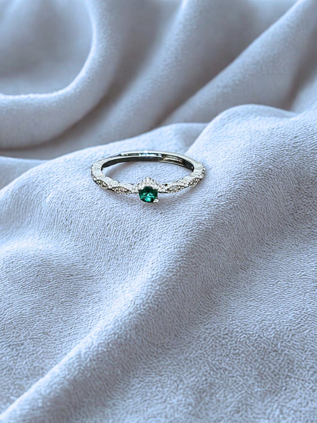 Anillo Moissanita Verde