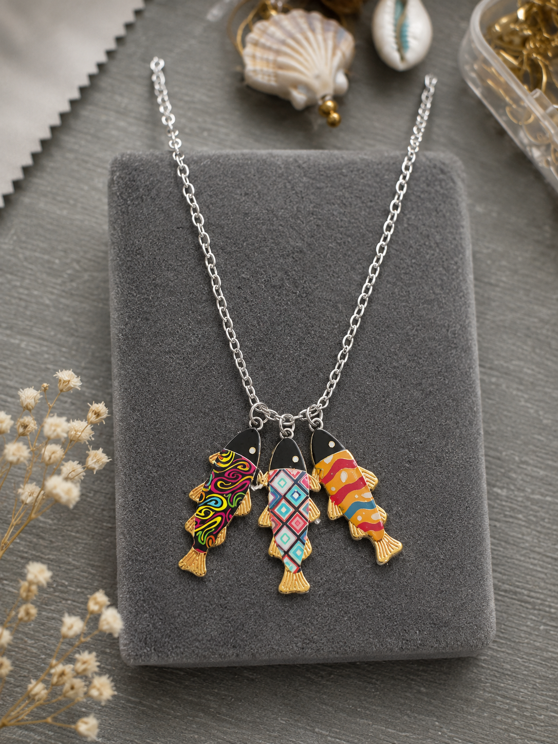 Collar Pececitos