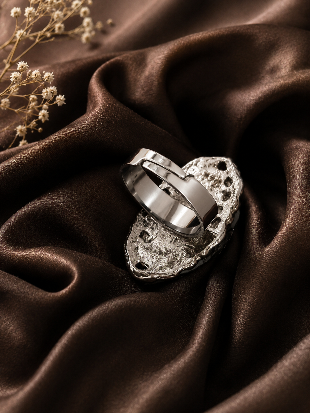 Anillo Monika