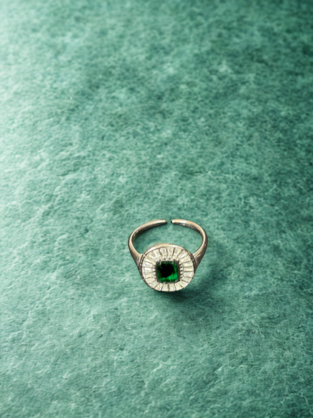 Anillo piedra verde